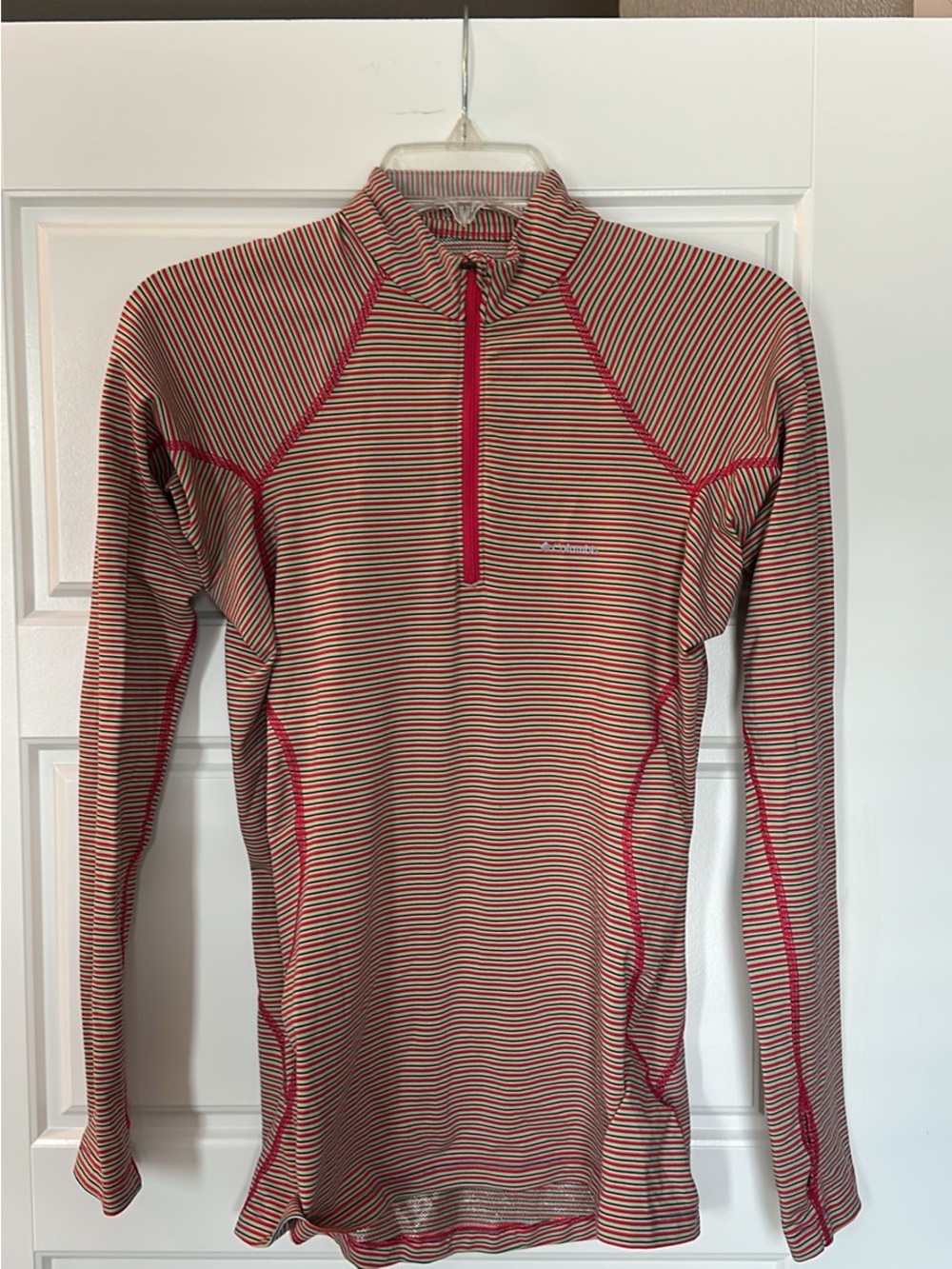 Patagonia women’s Red Striped Long Sleeve Swim Top Dress - Quarter Zip